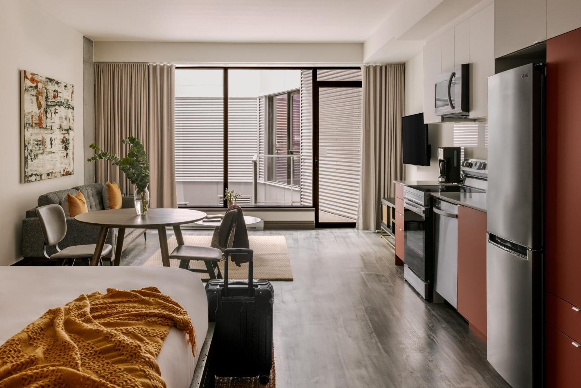 Sonder Lambert Aparthotel Montreal Exterior photo